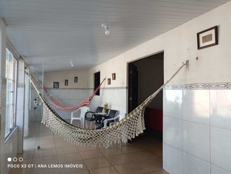 Casa à venda em Carne de Vaca, Goiana–PE, com acesso direto à praia. 3 quartos, terreno amplo, ideal para morar ou investir (3)